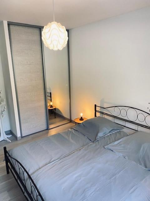 Jolie Maison De 110 M 2, Pour 6 Personnes, Au Calme, Avec Piscine Les Cordiers Zewnętrze zdjęcie